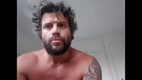 Snapshot of pete_le_meat chatting on May 28, 7:33 pm pete_le_meat online show from May 28, 7:33 pm