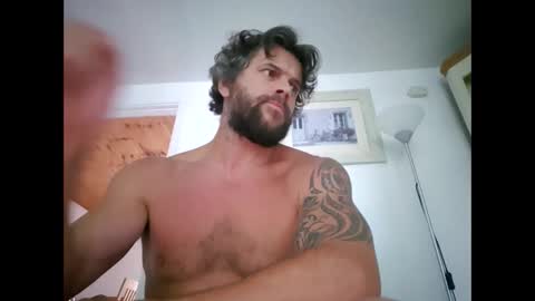 Snapshot of pete_le_meat chatting on May 29, 7:45 pm pete_le_meat online show from May 29, 7:45 pm