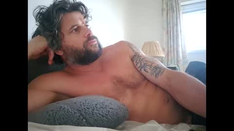 Snapshot of pete_le_meat chatting on May 31, 6:53 pm pete_le_meat online show from May 31, 6:53 pm