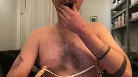 Pete online show from December 10, 12:17 am