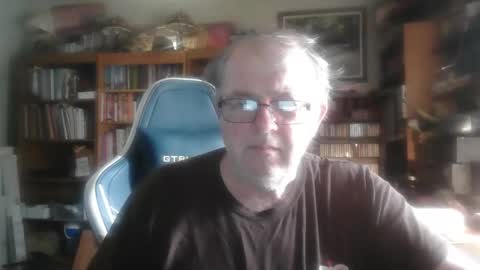Snapshot of peterinohio57 chatting on April 26, 4:48 pm peterinohio57 online show from April 26, 4:48 pm