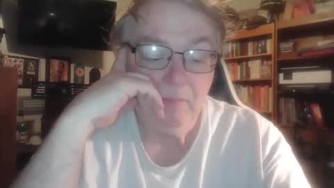 Snapshot of peterinohio57 chatting on May 9, 11:59 am peterinohio57 online show from May 9, 11:59 am