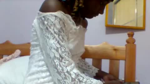 ariana online show from March 28, 8:41 pm