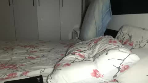 petite_danielle online show from June 5, 11:54 pm