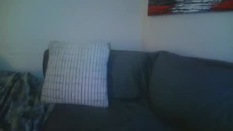 petite treat  online show from February 14, 2:19 am