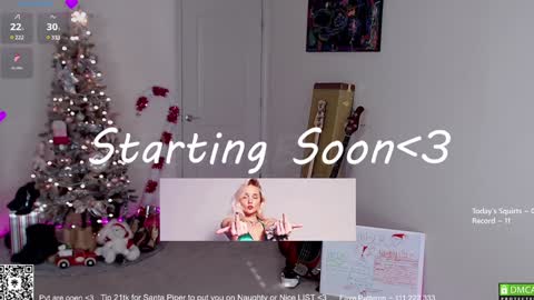 Snapshot of petitebrat chatting on December 20, 3:31 pm PiperAvery online show from December 20, 3:31 pm