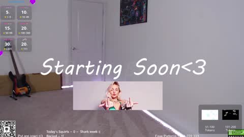 Snapshot of petitebrat chatting on December 29, 11:29 pm PiperAvery online show from December 29, 11:29 pm