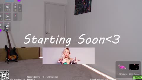 Snapshot of petitebrat chatting on December 30, 9:08 pm PiperAvery online show from December 30, 9:08 pm