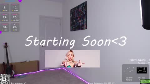 Snapshot of petitebrat chatting on January 11, 1:06 am PiperAvery online show from January 11, 1:06 am