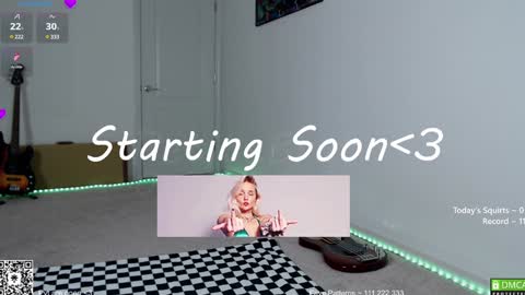 Snapshot of petitebrat chatting on January 14, 10:23 pm PiperAvery online show from January 14, 10:23 pm