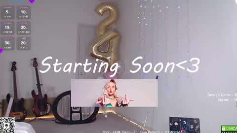 Snapshot of petitebrat chatting on March 8, 7:53 pm PiperAvery online show from March 8, 7:53 pm