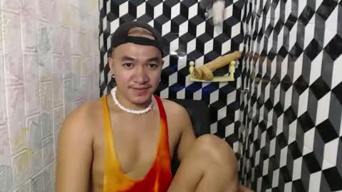 Snapshot of petitehugecockxnxxx chatting on May 17, 10:50 pm Call me jake online show from May 17, 10:50 pm