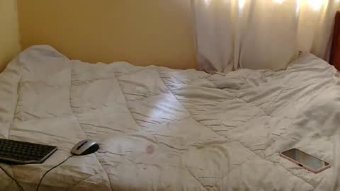 Kitty online show from April 19, 8:24 am