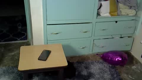 Snapshot of petitekittyy chatting on May 19, 1:56 am Kitty online show from May 19, 1:56 am