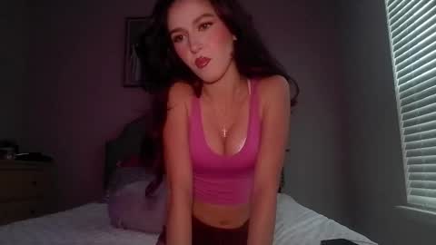 Snapshot of peytonwalkerr chatting on May 29, 10:08 pm peytonwalkerr online show from May 29, 10:08 pm