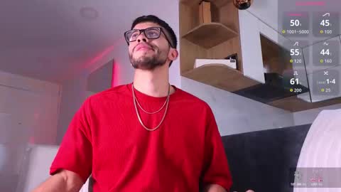 phantom_bigger1 online show from November 6, 2:07 pm