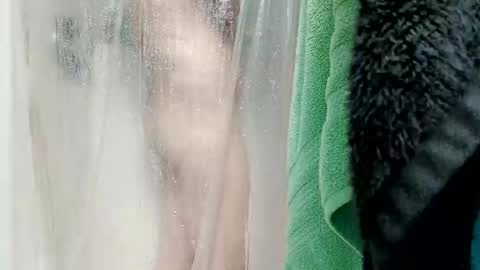 Snapshot of phase124 chatting on February 21, 11:55 am phase124 online show from February 21, 11:55 am