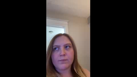 PhatAssBlond online show from January 13, 8:26 pm