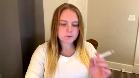 PhatAssBlond online show from January 25, 5:40 pm