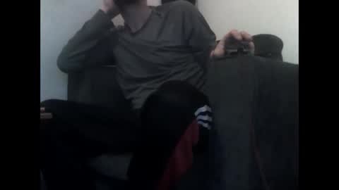 Snapshot of phil210283 chatting on January 26, 11:18 pm phil210283 online show from January 26, 11:18 pm