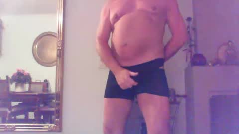 Snapshot of phil279 chatting on February 27, 5:34 am Phil online show from February 27, 5:34 am