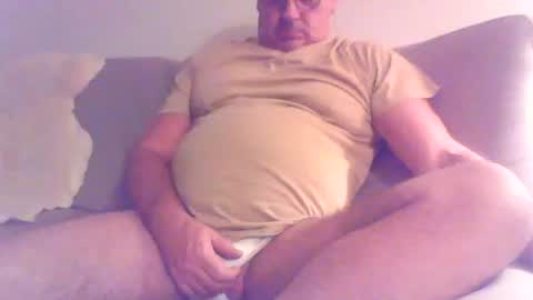 Snapshot of phil279 chatting on September 23, 7:50 pm Phil online show from September 23, 7:50 pm