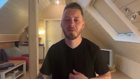 Ben 1995 online show from February 22, 2:59 pm