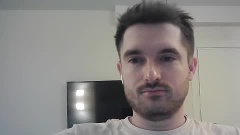 PhilipBorison online show from December 23, 4:32 am