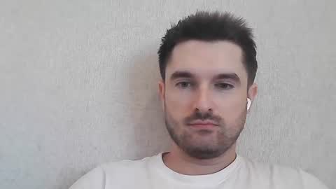 Snapshot of philborison chatting on June 29, 10:10 am PhilipBorison online show from June 29, 10:10 am