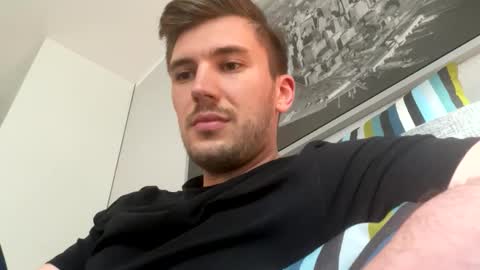 Snapshot of philip0512 chatting on June 10, 5:01 pm philip0512 online show from June 10, 5:01 pm