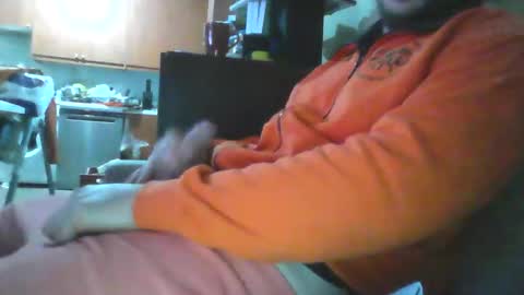 philipgreece online show from March 13, 5:03 am