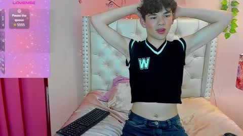 PHILLIP online show from March 10, 3:11 am