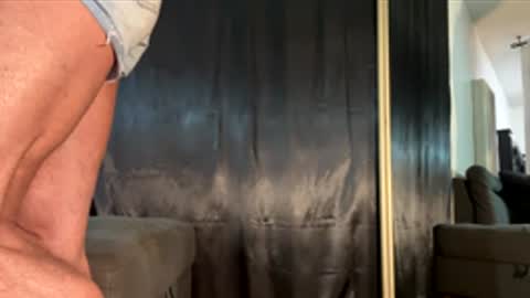 Snapshot of philiptzion chatting on April 14, 7:03 am philiptzion online show from April 14, 7:03 am