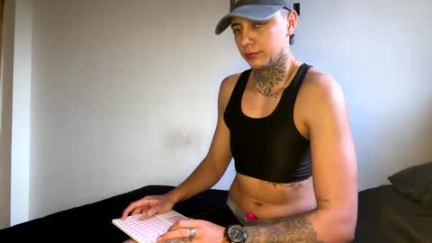 PHILLIP online show from November 11, 12:05 pm