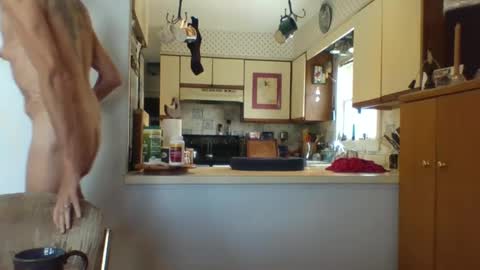 phillipa online show from December 1, 4:29 pm