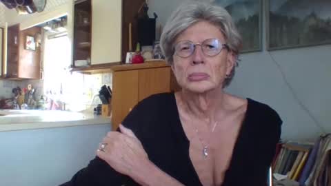 phillipa online show from March 9, 3:49 pm