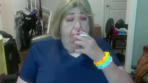 Geri online show from October 23, 2:22 am