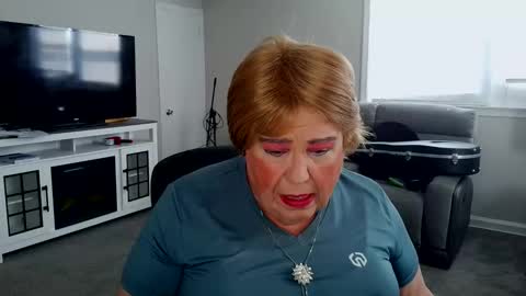 Snapshot of phillyguy195601 chatting on June 8, 8:20 pm Geri online show from June 8, 8:20 pm