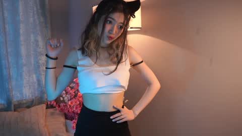 Hitomi oo online show from December 5, 9:17 am