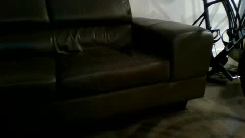 philouuuuu online show from June 7, 12:26 am