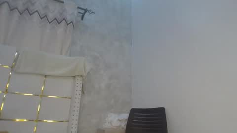 phoebe online show from February 3, 7:08 pm