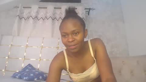 phoebe online show from February 8, 7:06 pm