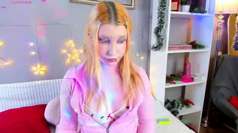 Phoenixvale Pls follow me online show from January 16, 2:43 pm