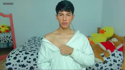 Snapshot of phuwin_bj chatting on June 18, 9:14 am phuwin online show from June 18, 9:14 am