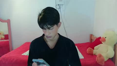 Snapshot of phuwin_bj chatting on June 28, 5:24 am phuwin online show from June 28, 5:24 am