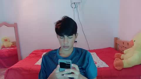 Snapshot of phuwin_bj chatting on June 29, 3:57 am phuwin online show from June 29, 3:57 am