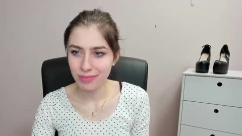 P I A online show from February 28, 8:15 am