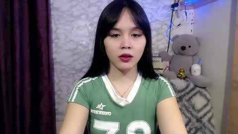 Snapshot of pia_intownx chatting on March 3, 5:52 pm Ms Pia online show from March 3, 5:52 pm