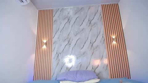 piagelvez_ online show from January 7, 12:13 am