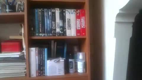 Snapshot of pichoun71 chatting on January 10, 10:28 am pichoun71 online show from January 10, 10:28 am